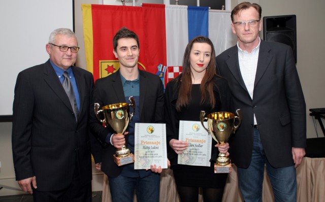 U „MALOM DVORCU“ U GORNJOJ STUBICI ODRŽANA DODJELA NAGRADA NAJBOLJIM ZAGORSKIM SPORTAŠIMA I SPORTSKIM DJELATNCIMA